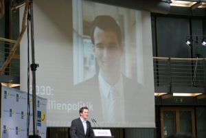 76241 1412141517065 8157817 n.jpg