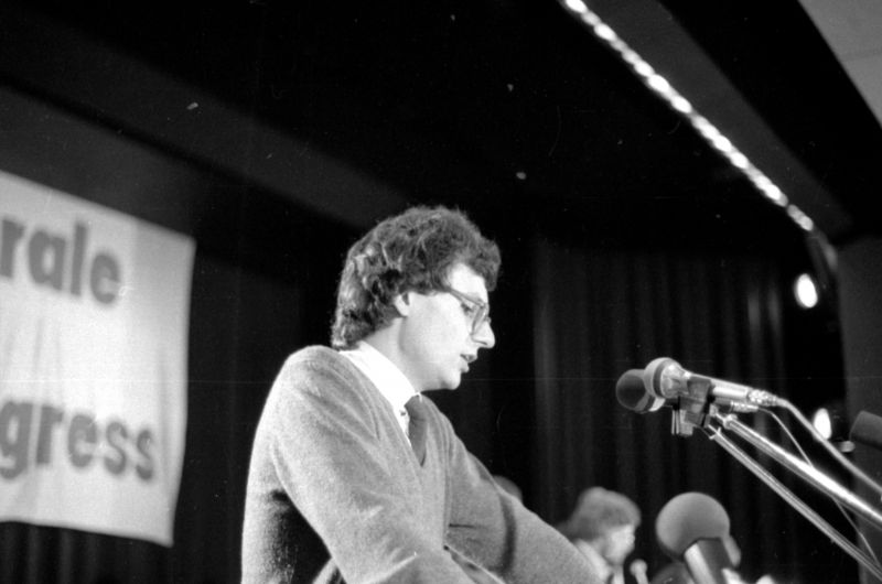 Datei:Archiv Kosinsky 2200.jpg