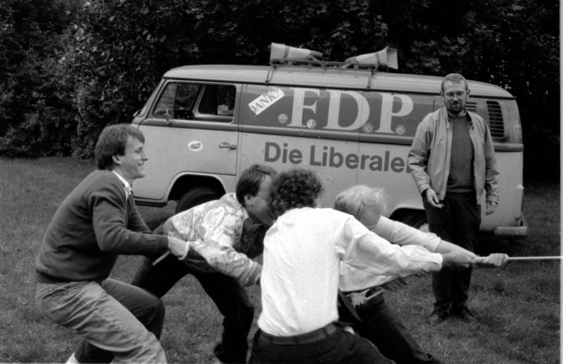 Datei:Archiv Kosinsky 1600.jpg