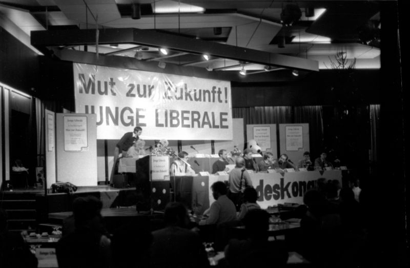 Datei:Archiv Kosinsky 1350.jpg