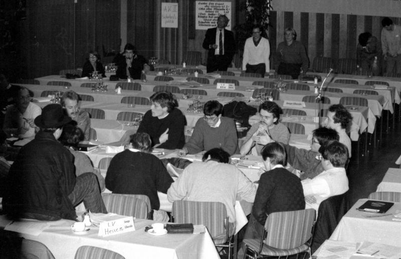 Datei:Archiv Kosinsky 0607.jpg