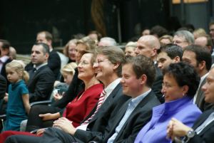 74814 1412148237233 1070765 n.jpg