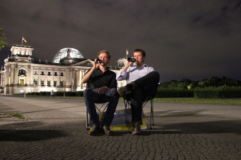 Datei:2013 Abschluss der Sommerpressetour 2013.JPG