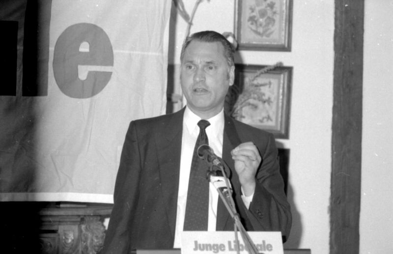 Datei:Archiv Kosinsky 2310.jpg